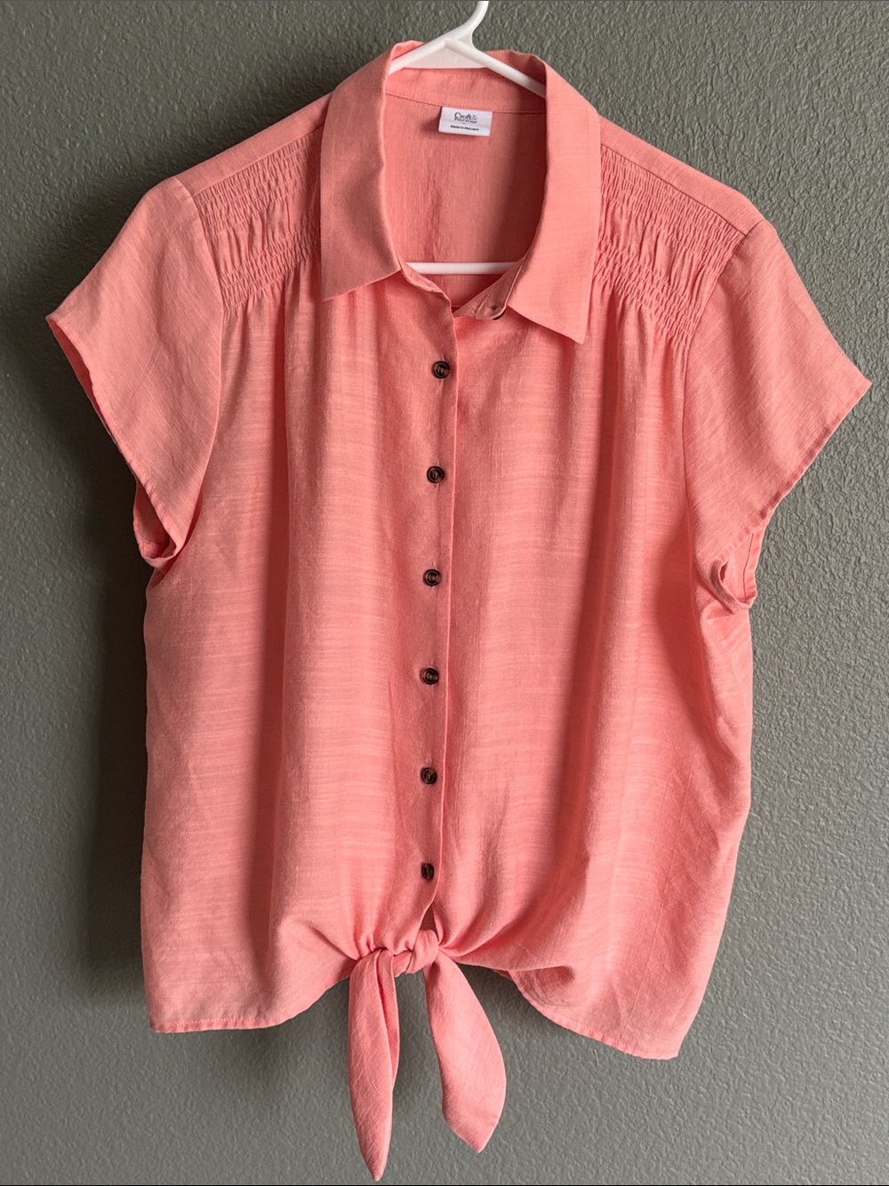 Coral Short-Sleeve Tie-Front Button Down Shirt